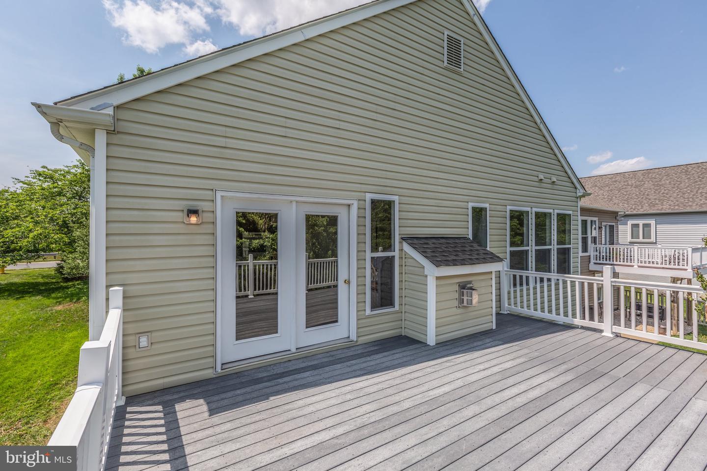 234 Bridgewater CIRCLE