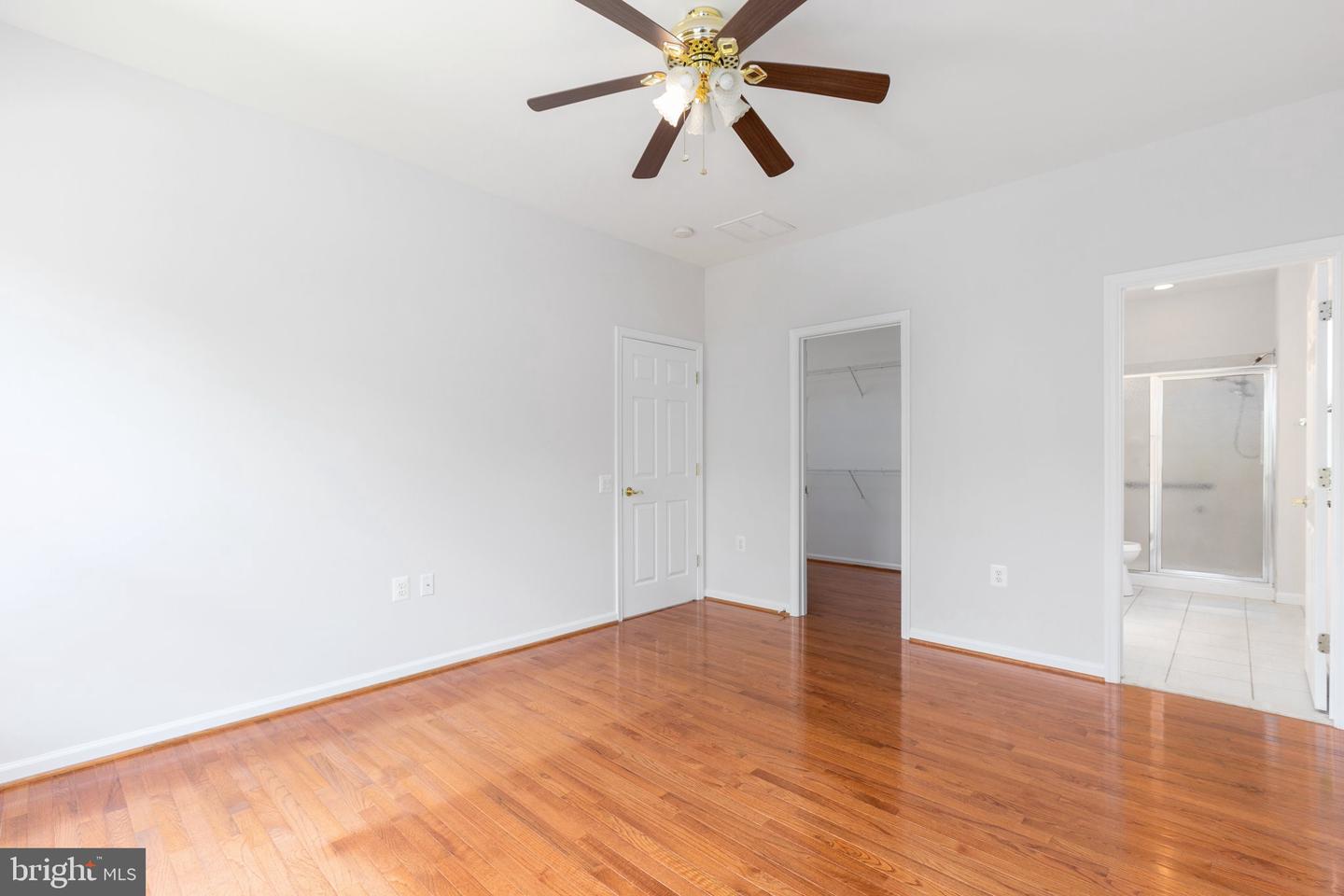 234 Bridgewater CIRCLE