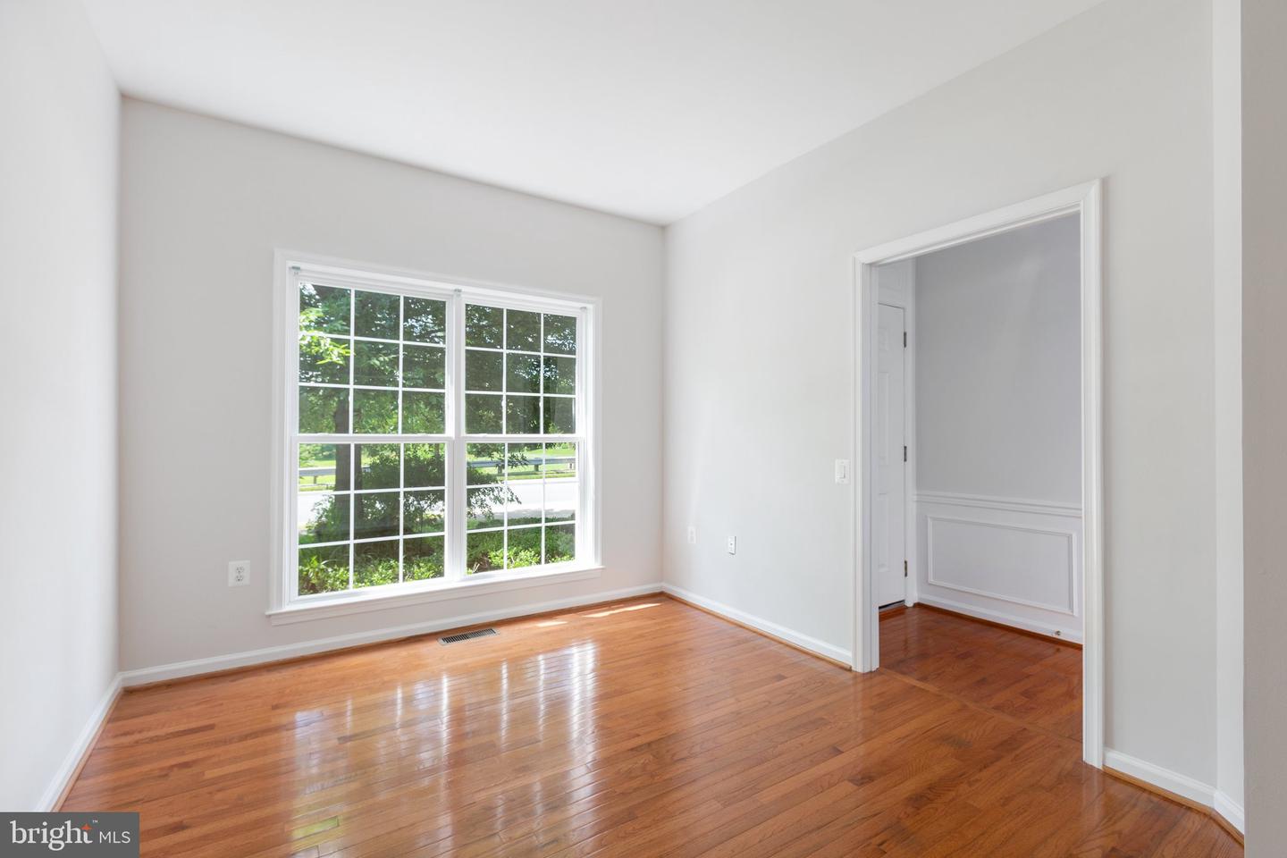 234 Bridgewater CIRCLE