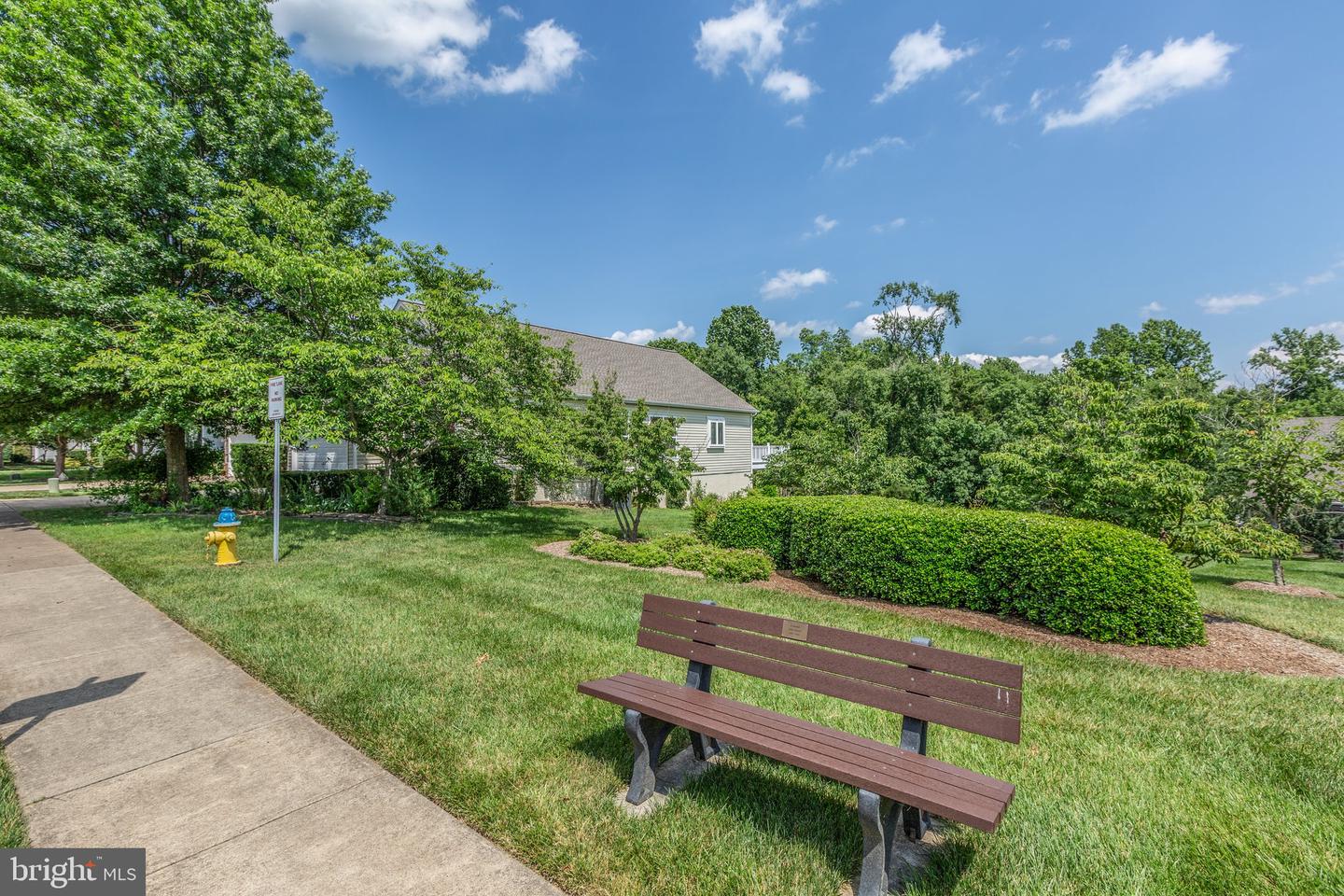 234 Bridgewater CIRCLE