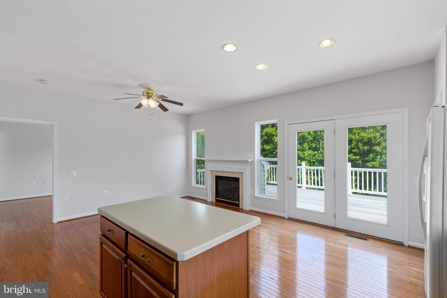 234 Bridgewater CIRCLE