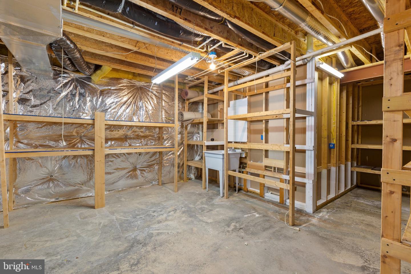 234 Bridgewater CIRCLE