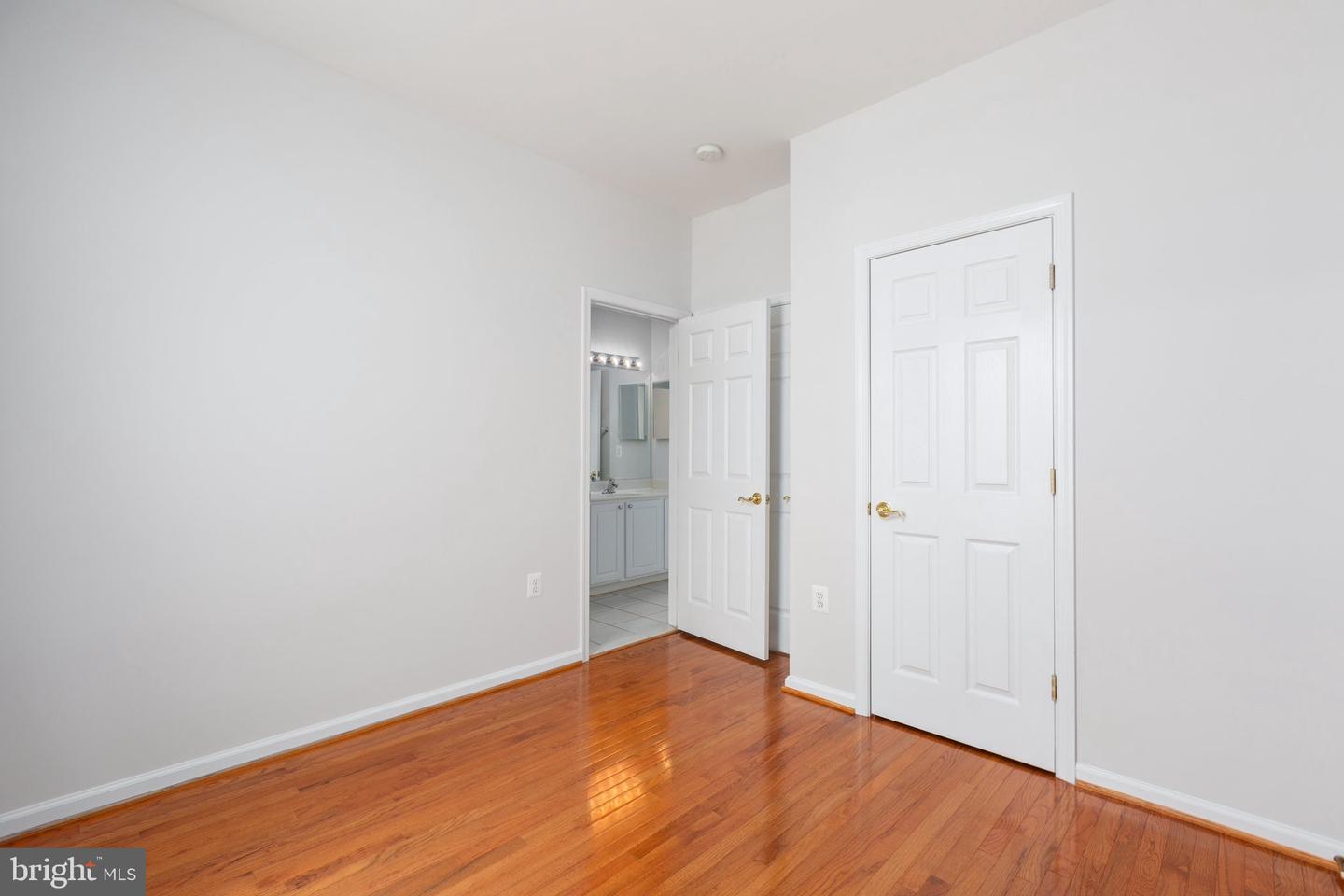 234 Bridgewater CIRCLE