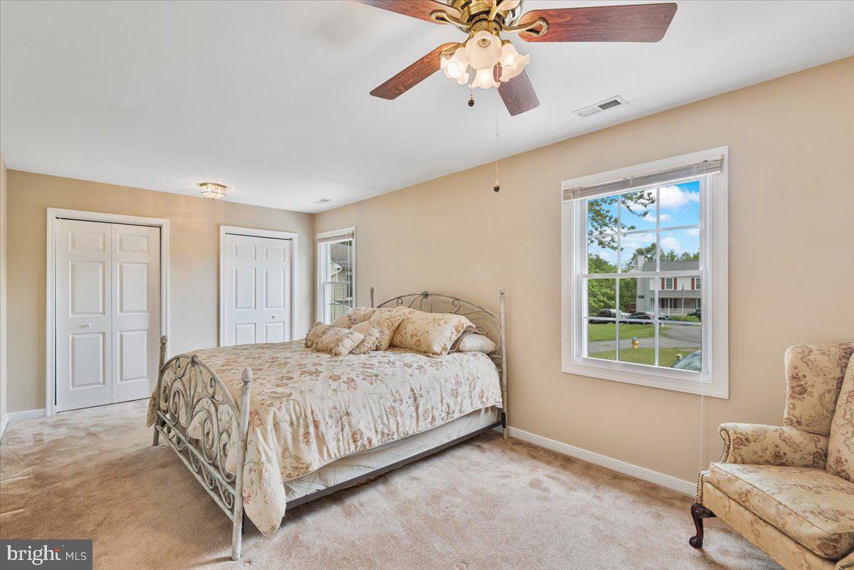 7 Tyll COURT