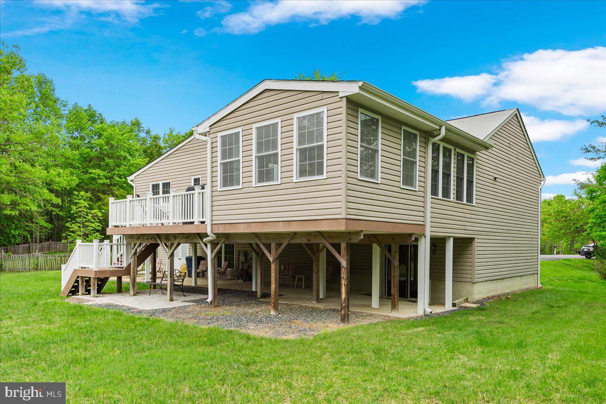 7 Tyll COURT