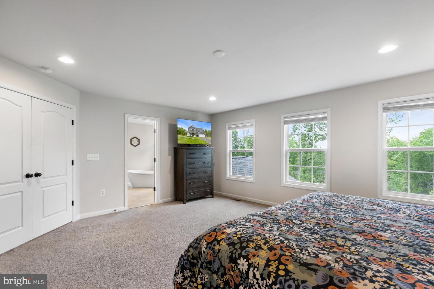 116 Black Hawk DRIVE