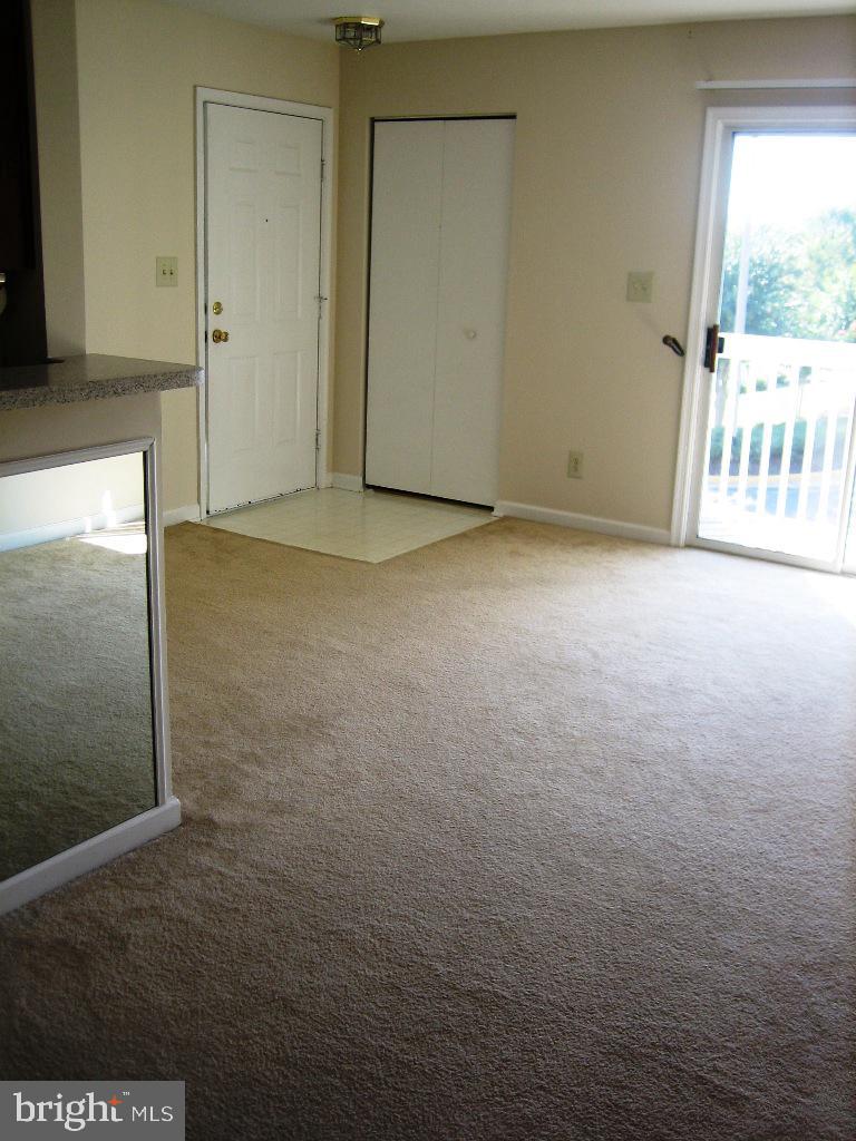 61 Fern Oak CIRCLE Unit: 301