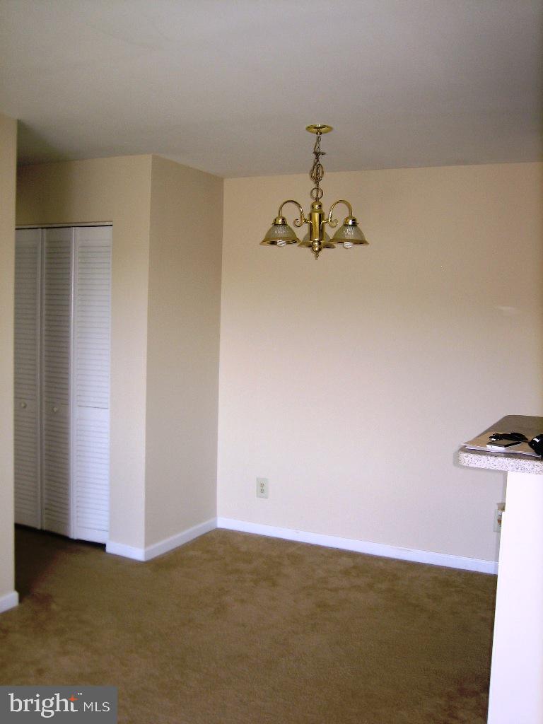 61 Fern Oak CIRCLE Unit: 301