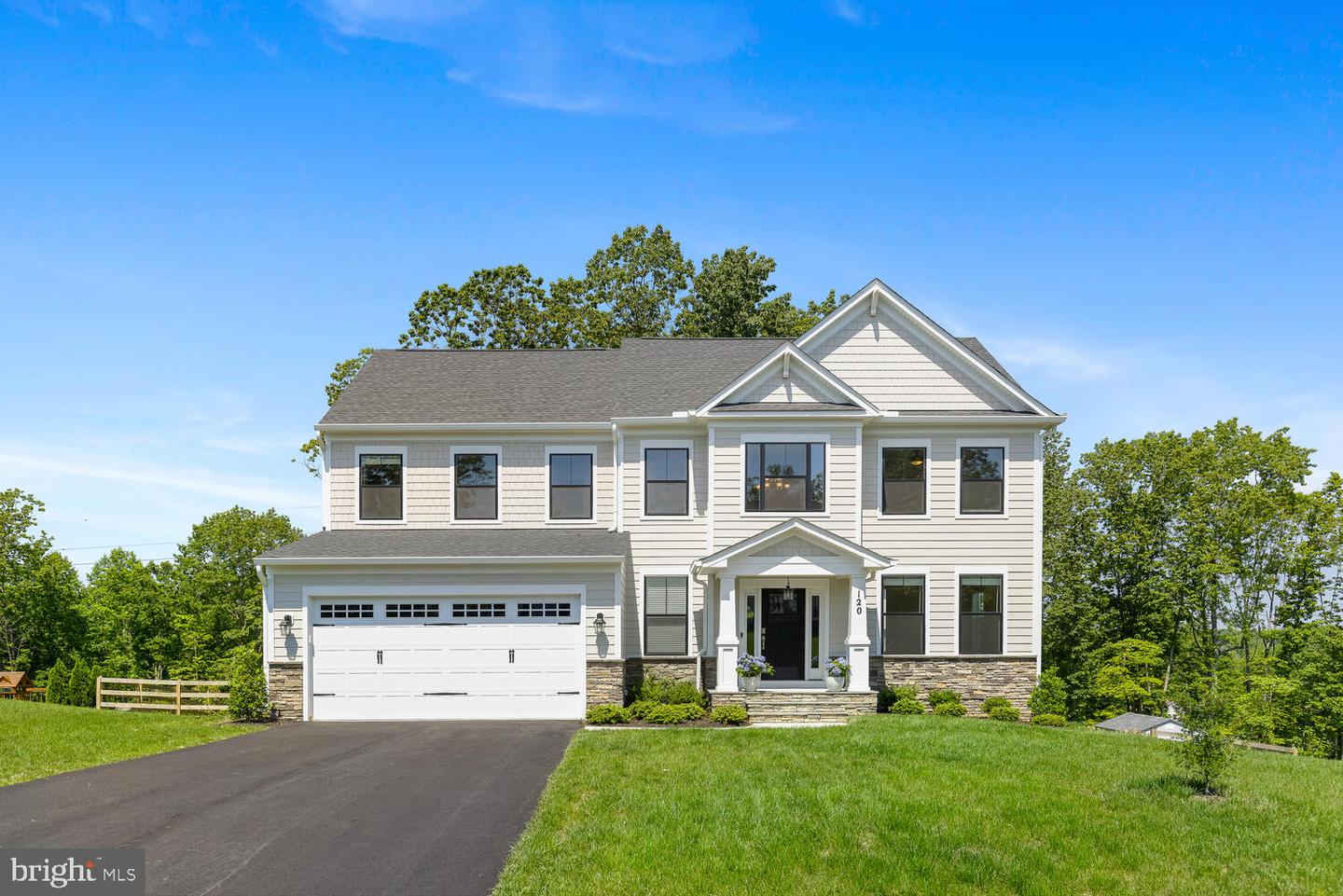 120 Black Hawk DRIVE