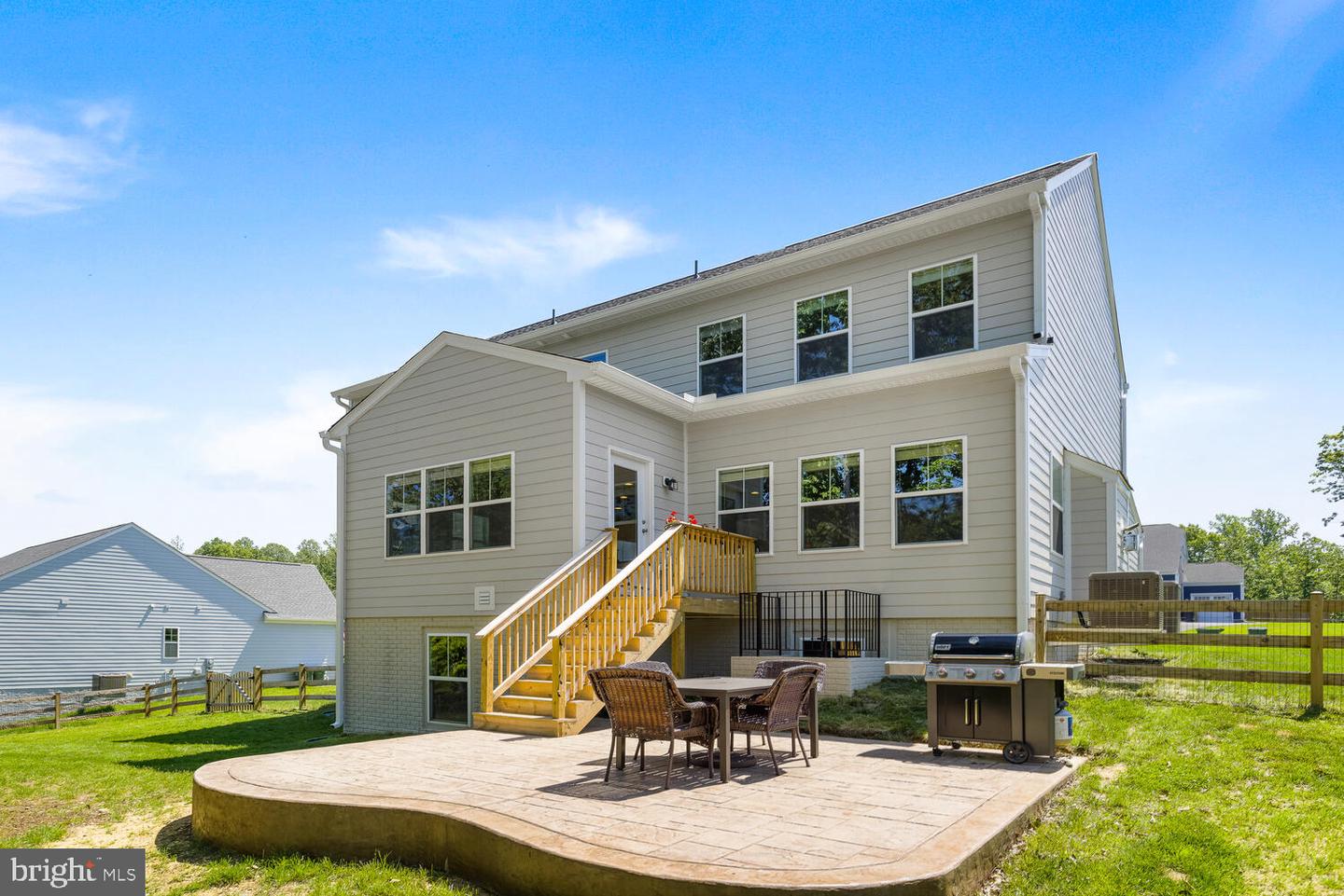 120 Black Hawk DRIVE