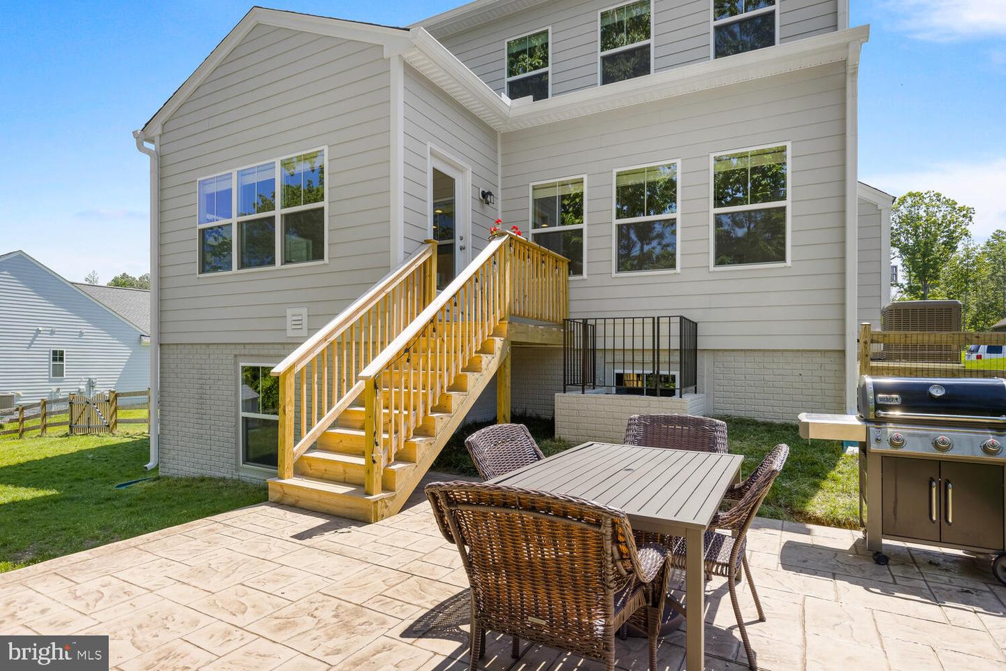 120 Black Hawk DRIVE