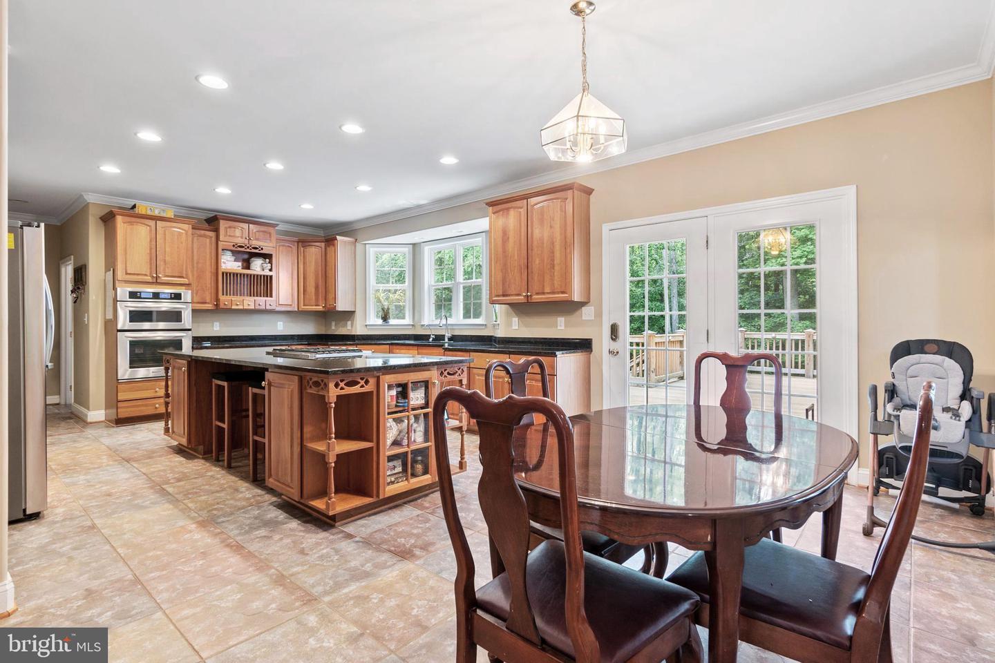 79 Brookesmill LANE