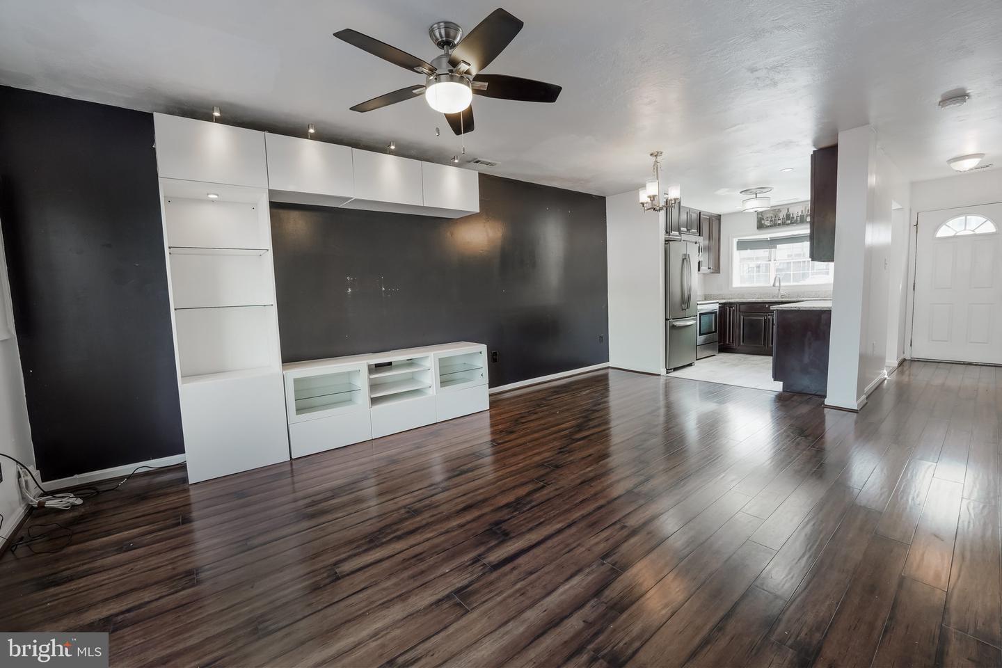 104 Westminster LANE Unit: 32