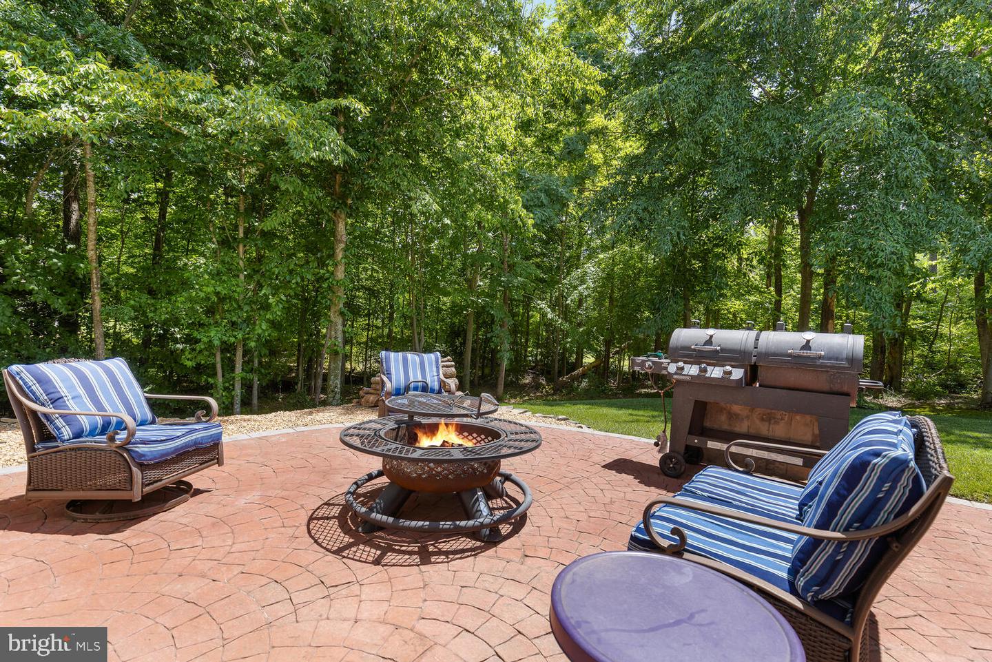45 Lightfoot DRIVE