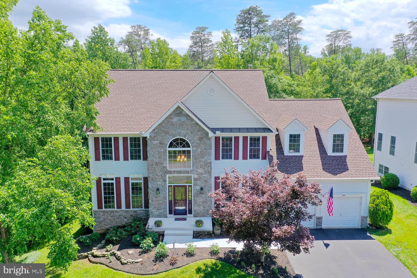 45 Lightfoot DRIVE