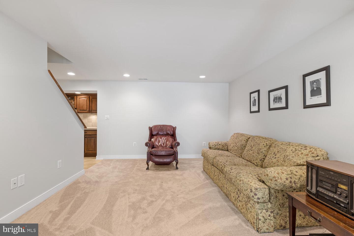 45 Lightfoot DRIVE