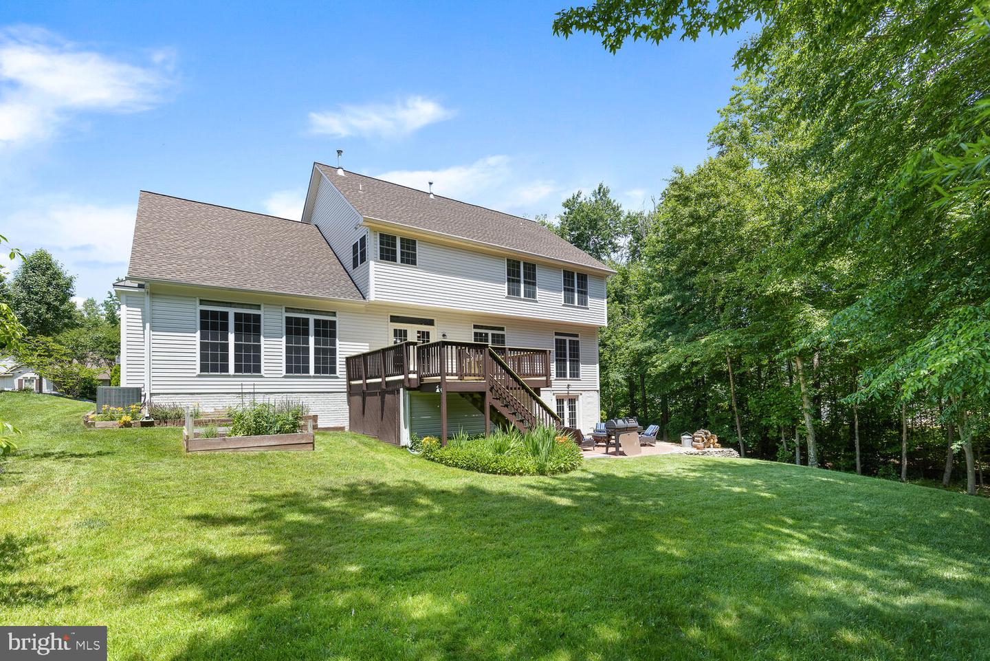 45 Lightfoot DRIVE