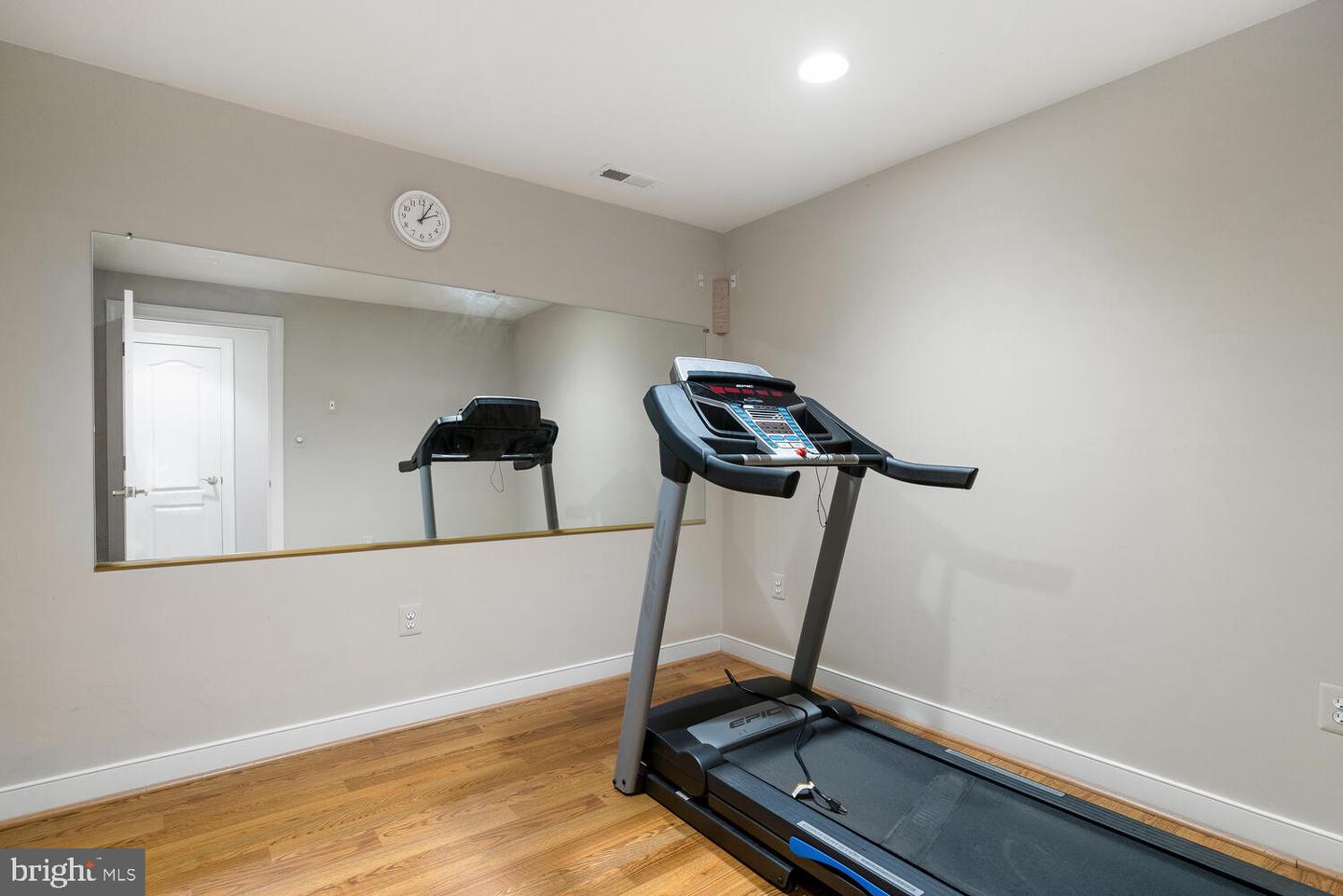 45 Lightfoot DRIVE