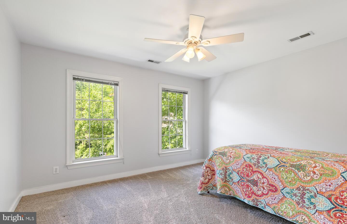 45 Lightfoot DRIVE