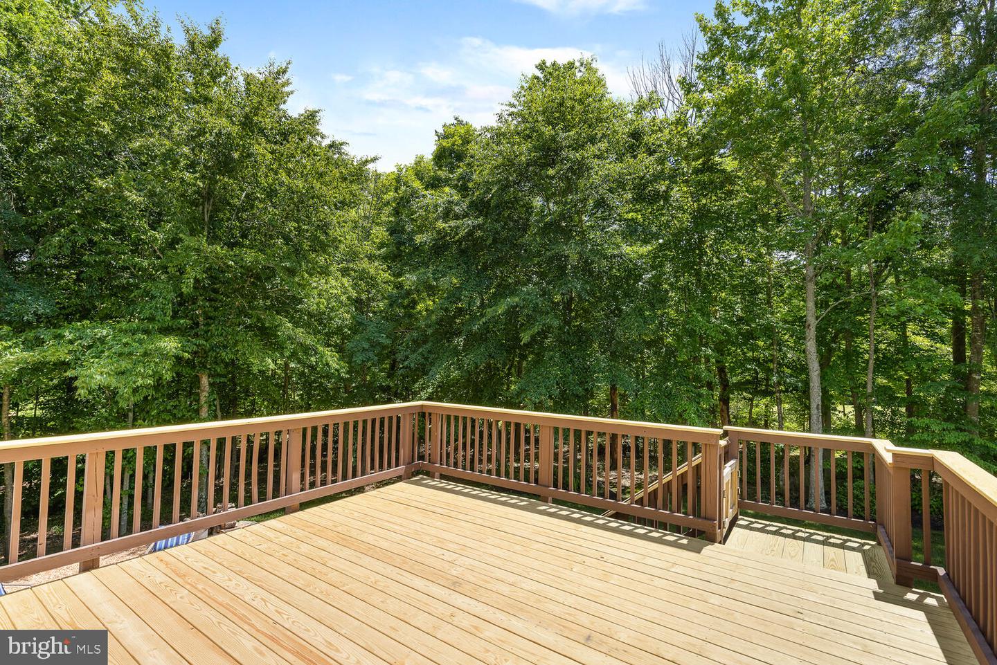 45 Lightfoot DRIVE