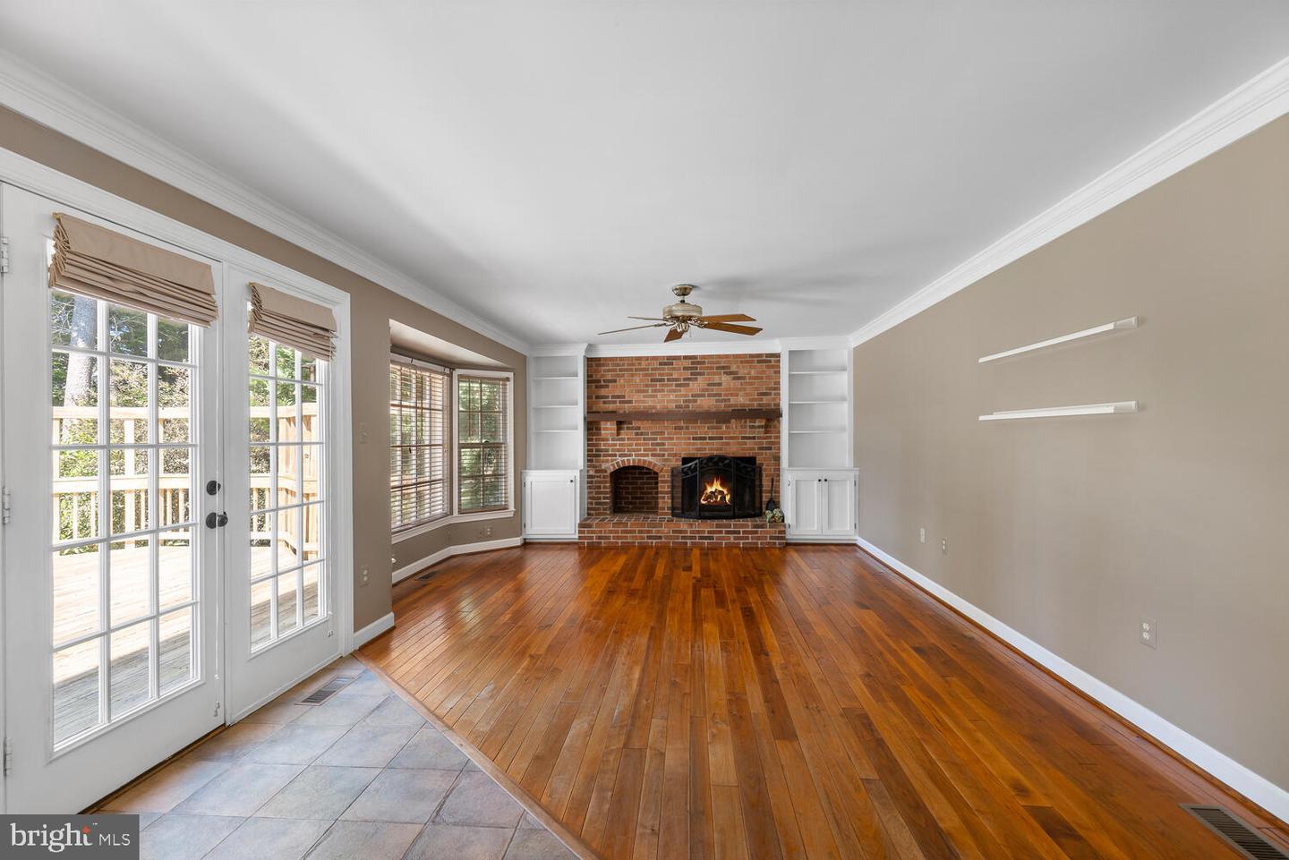 27 Larkwood COURT