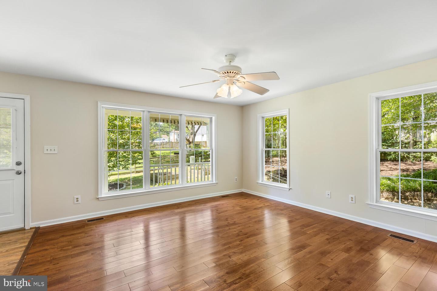 708 Perry DRIVE
