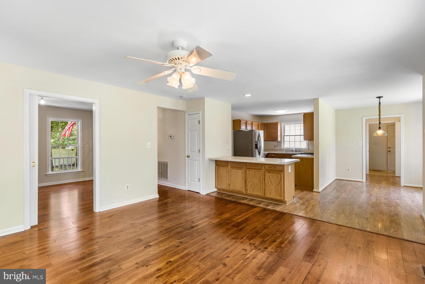 708 Perry DRIVE
