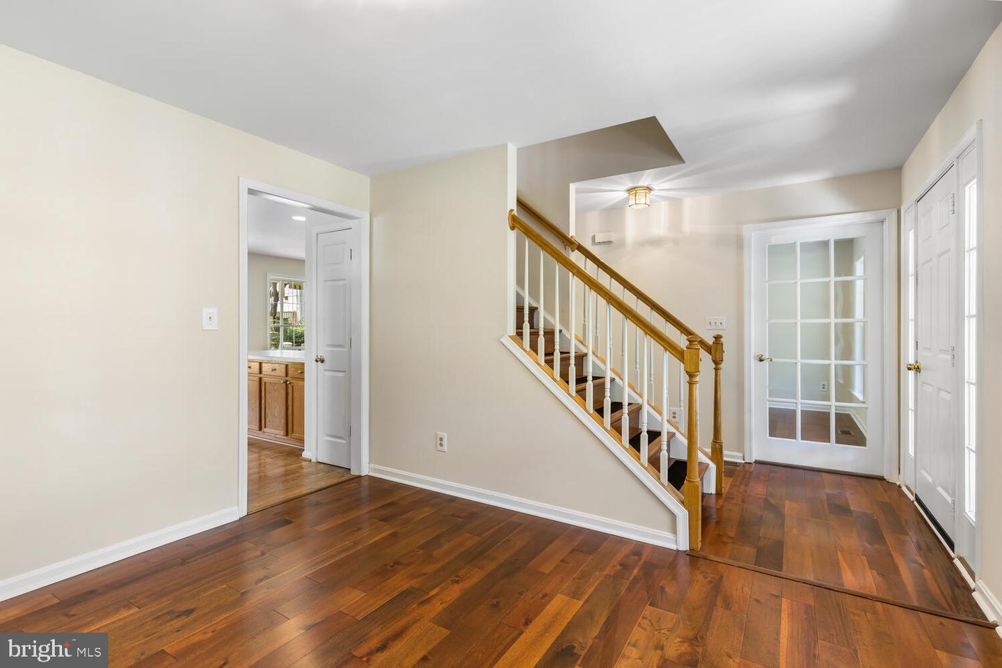 708 Perry DRIVE