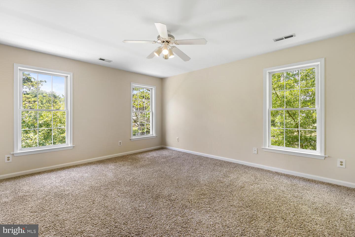 708 Perry DRIVE
