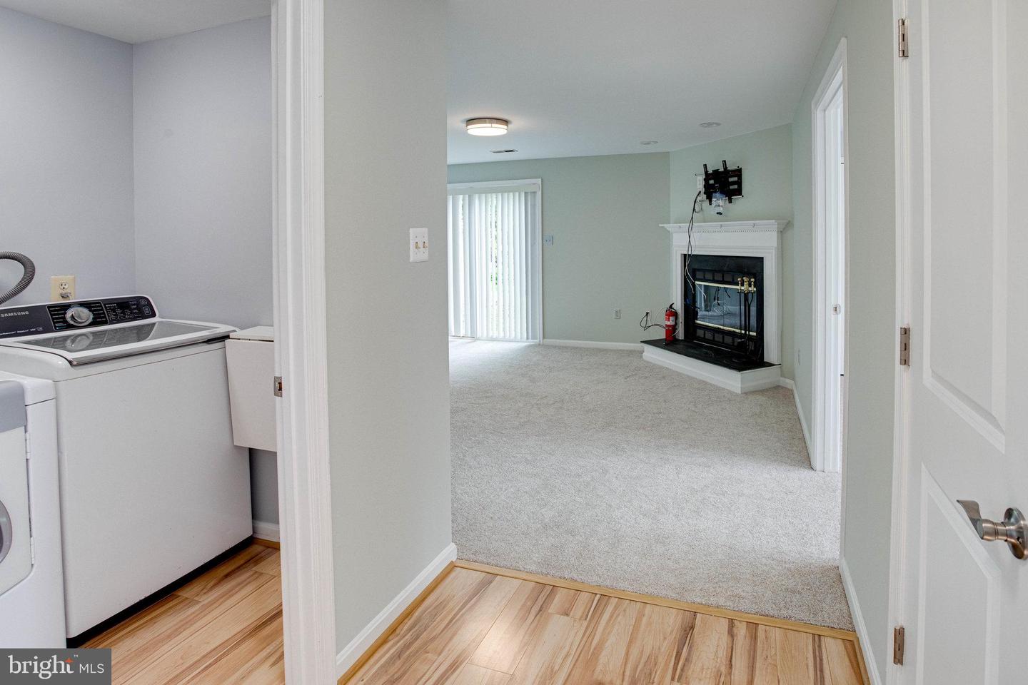 53 Larkwood COURT