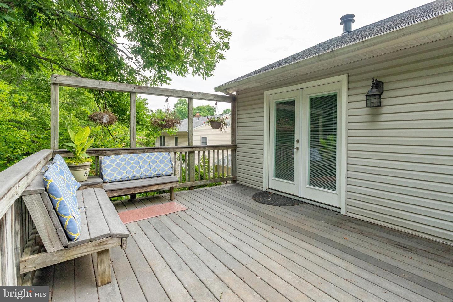 53 Larkwood COURT