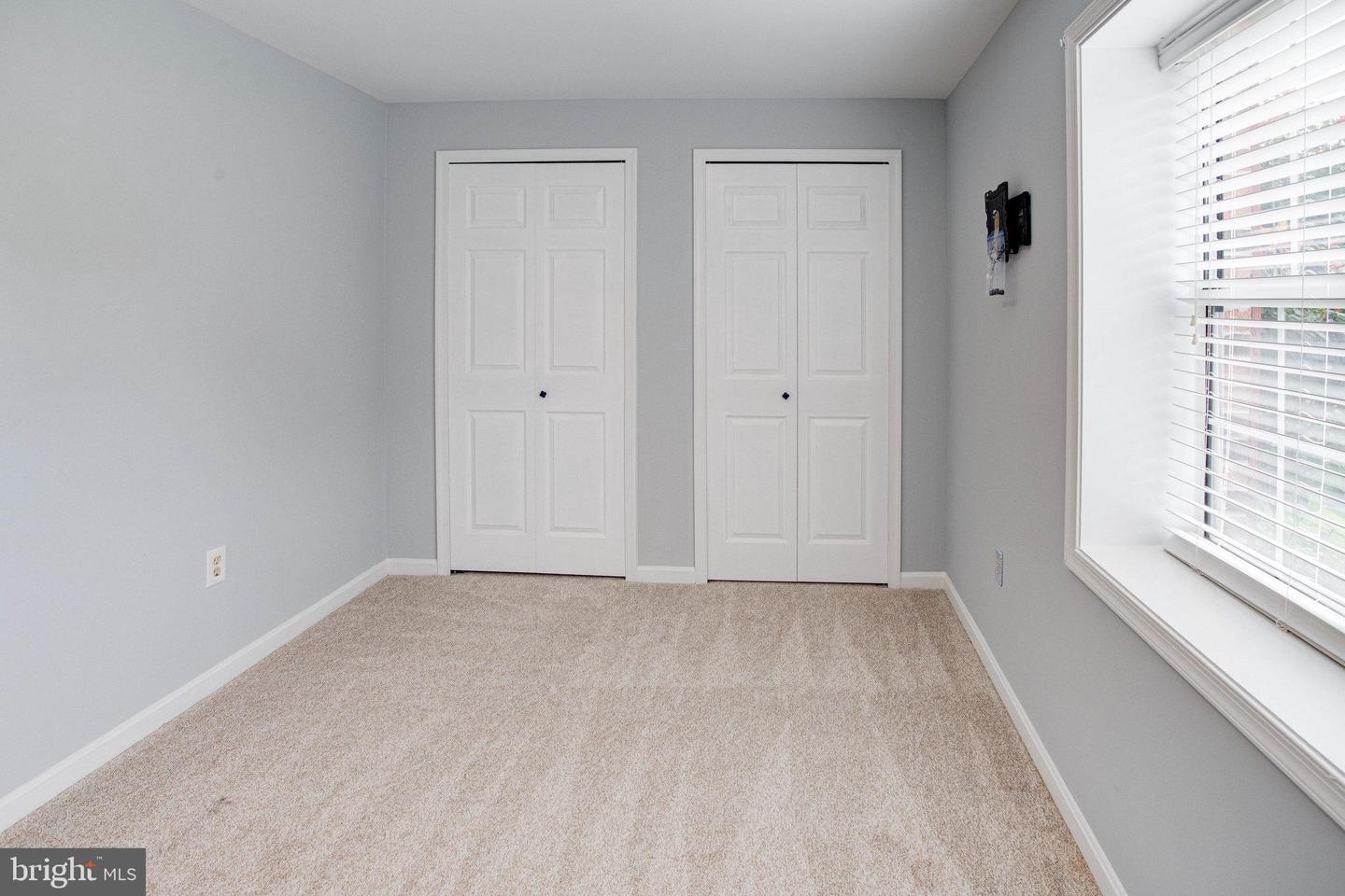 53 Larkwood COURT