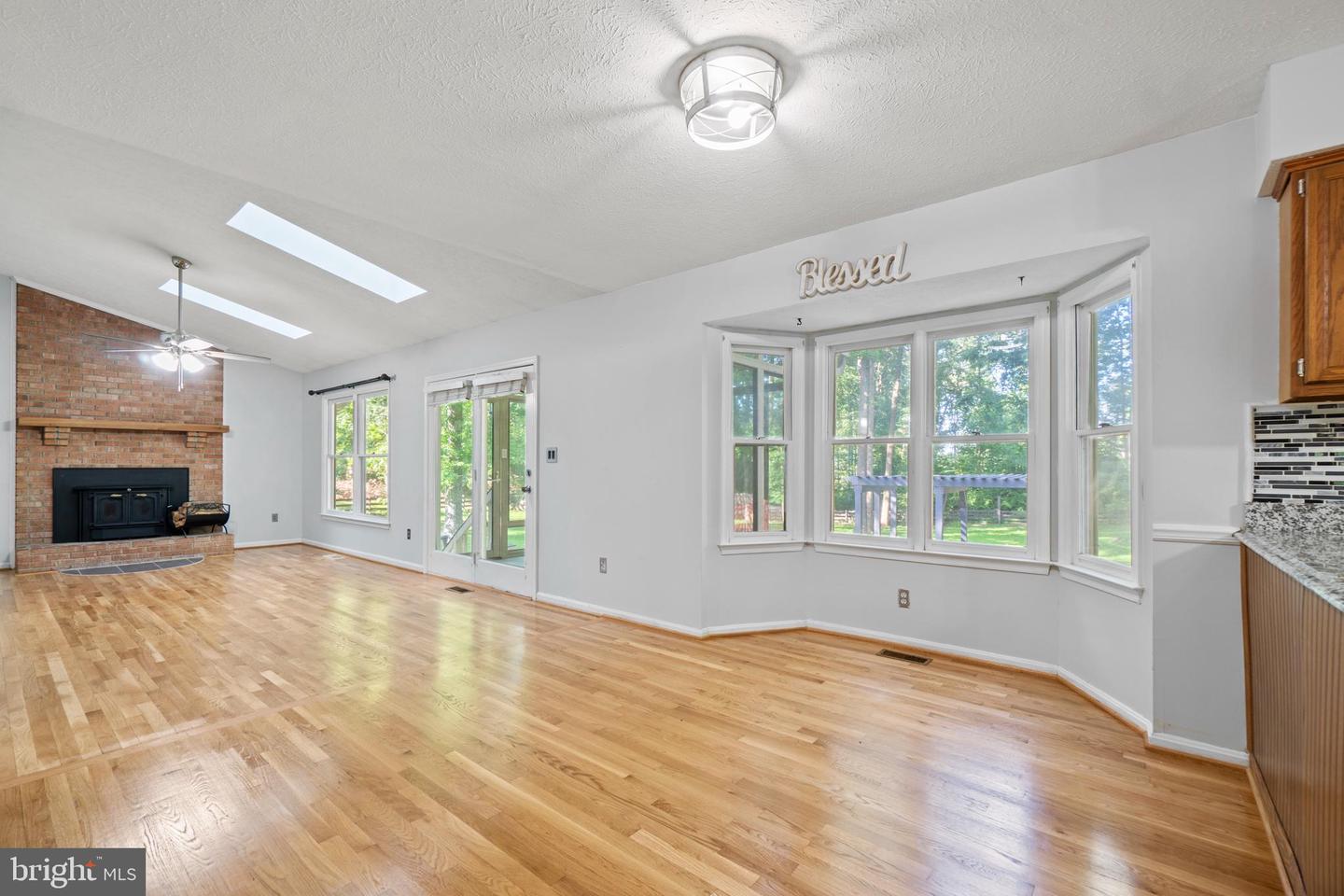 481 Hope ROAD
