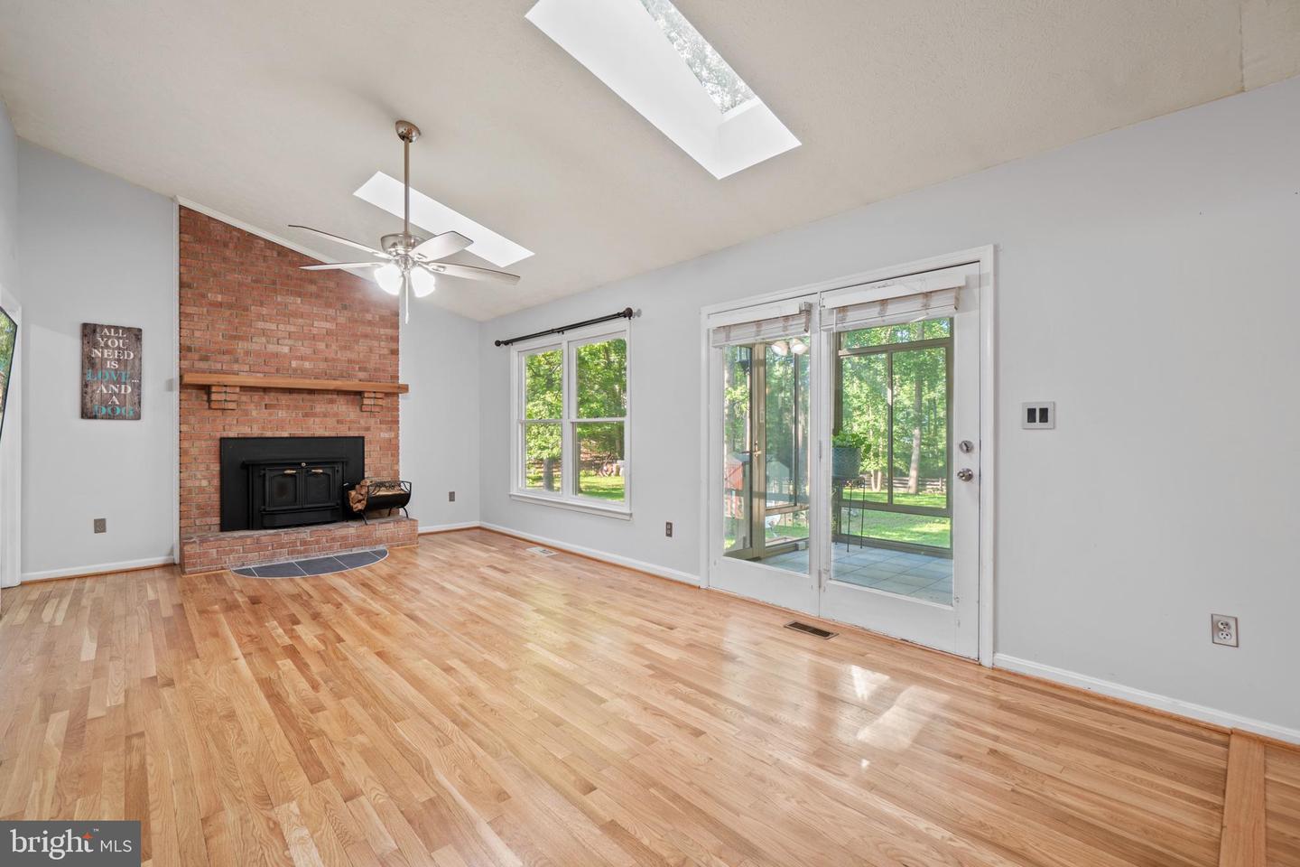 481 Hope ROAD