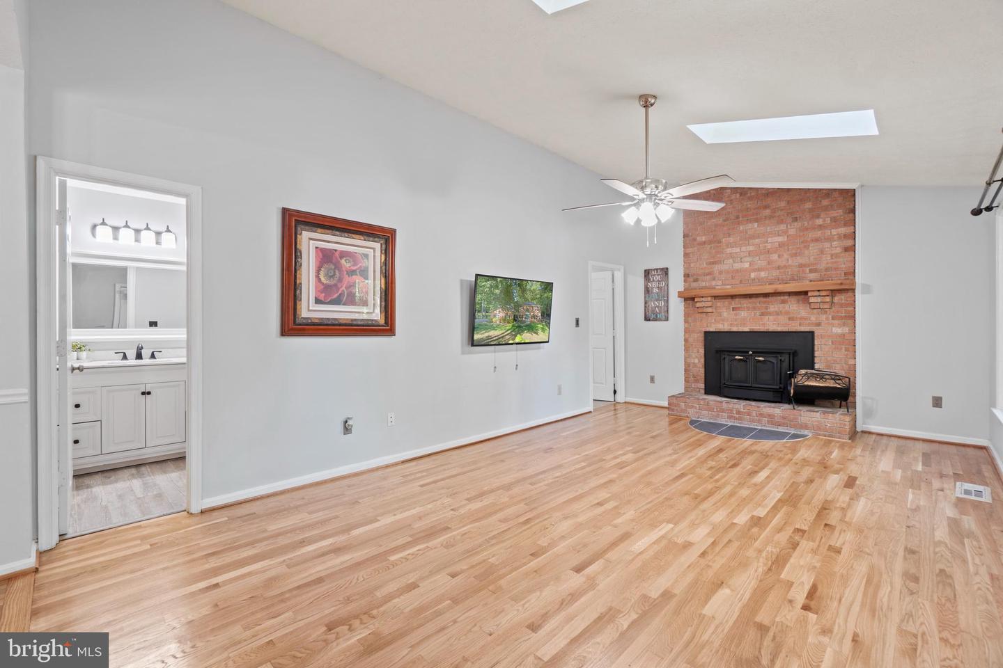 481 Hope ROAD