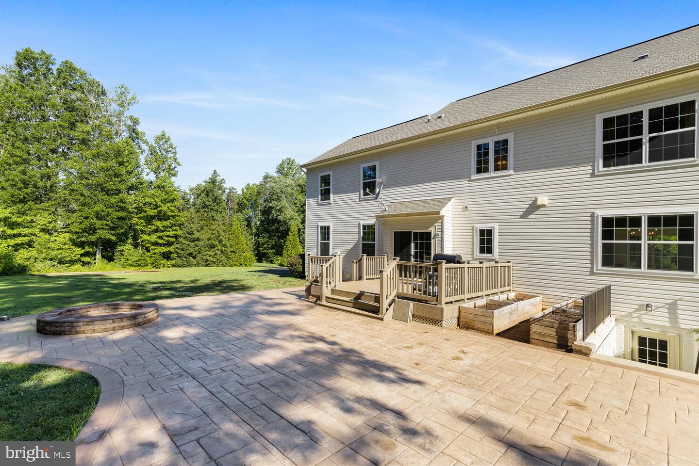 51 Janney LANE