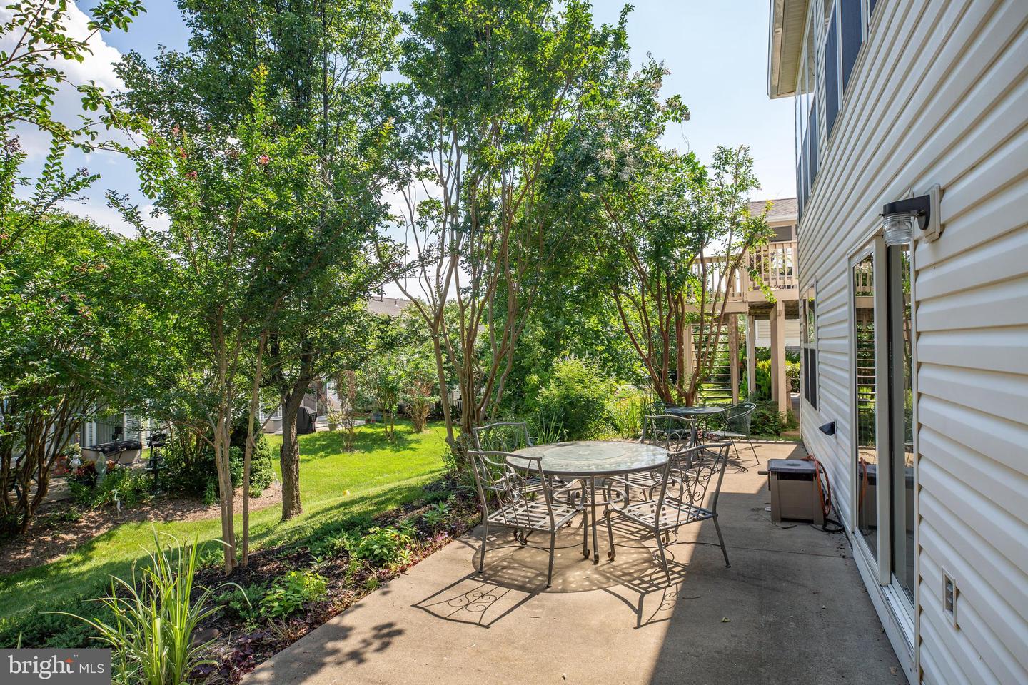 17 Buchanan COURT