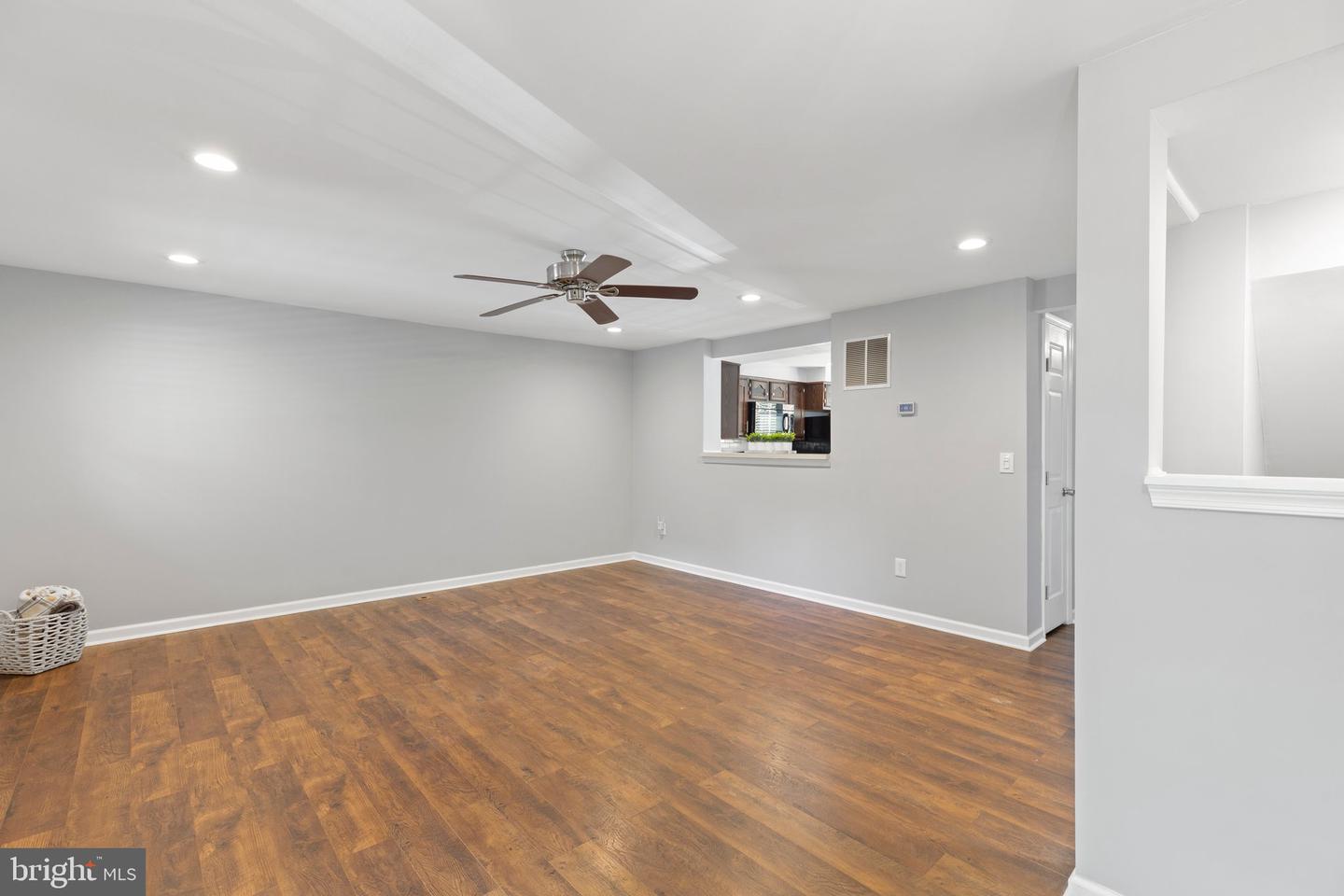 602 Sedgwick COURT