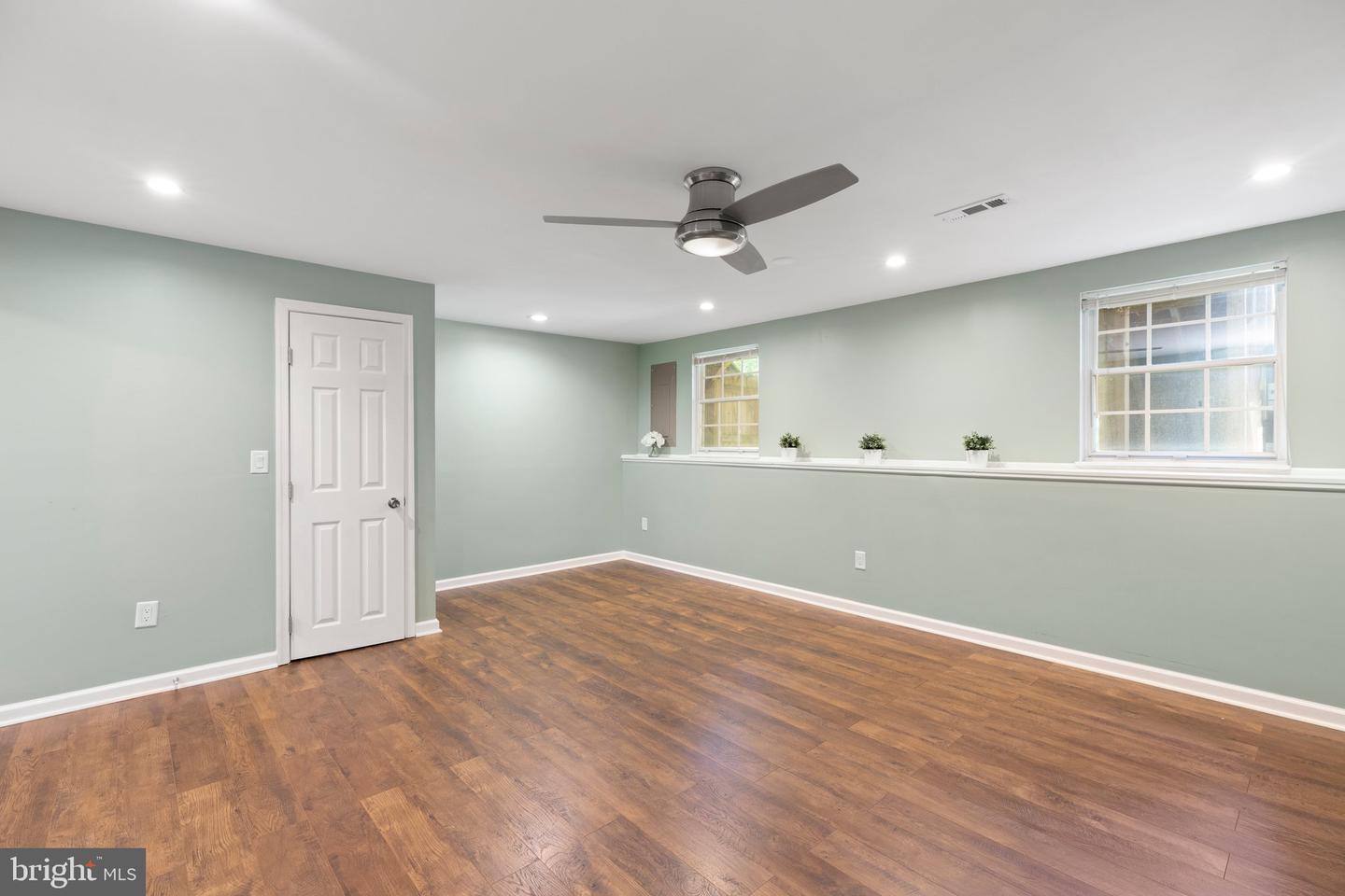 602 Sedgwick COURT