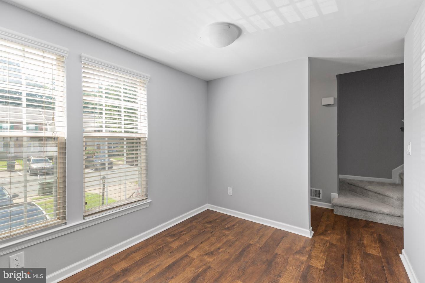 602 Sedgwick COURT