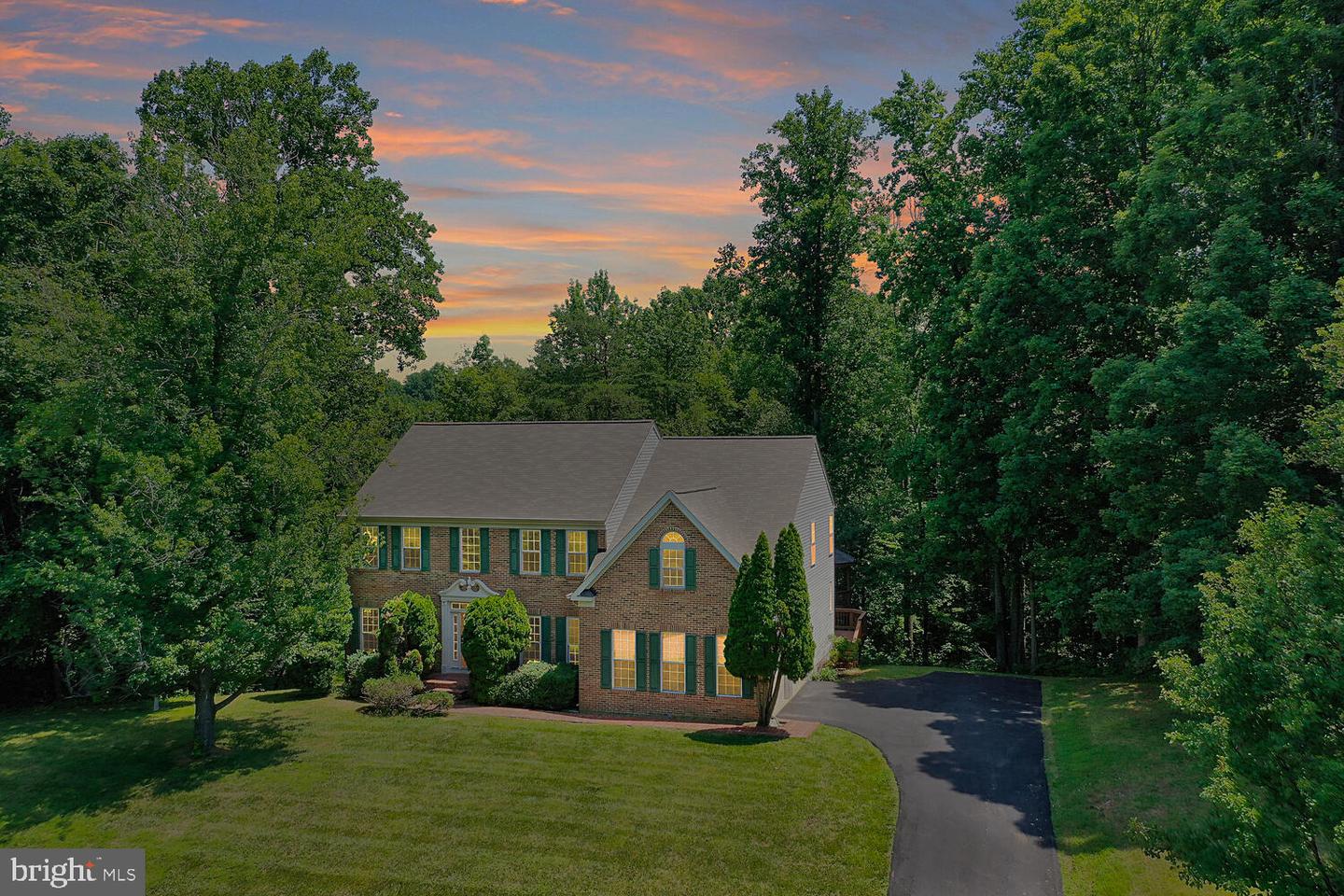 7 Walt Whitman BOULEVARD