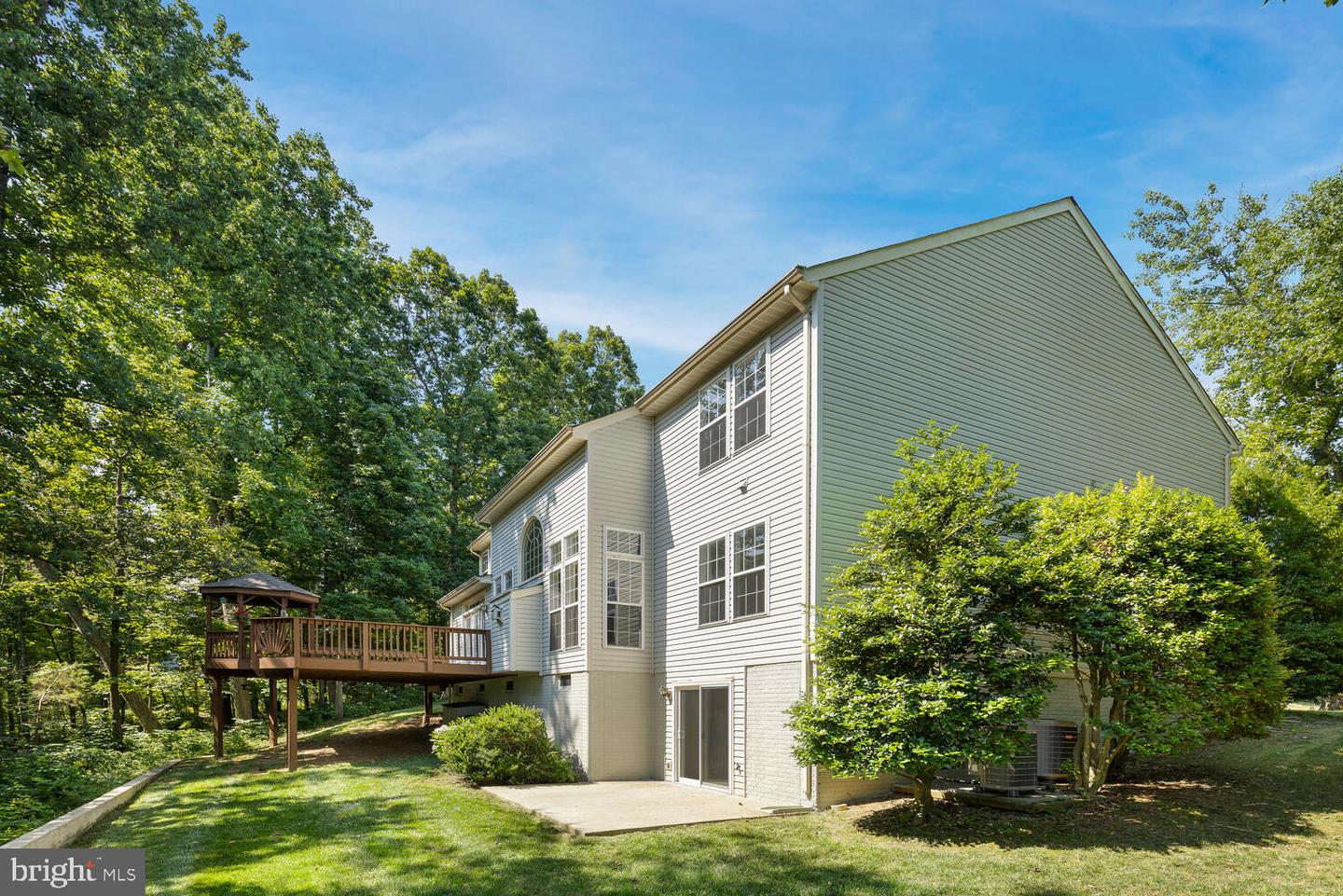 7 Walt Whitman BOULEVARD