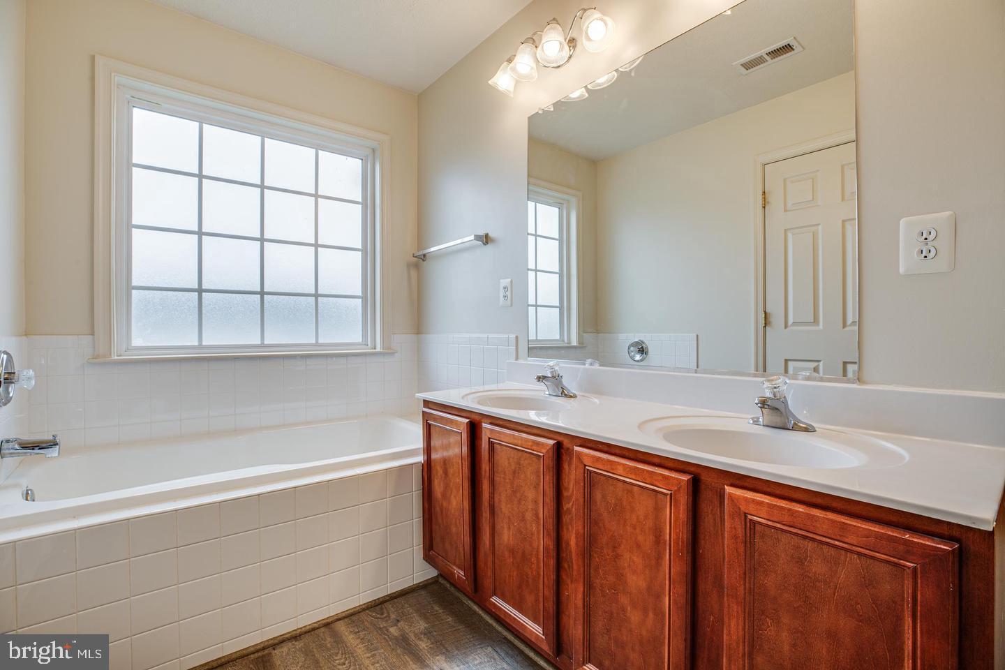 103 Windjammer COURT