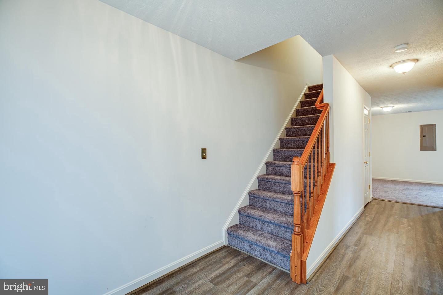 103 Windjammer COURT