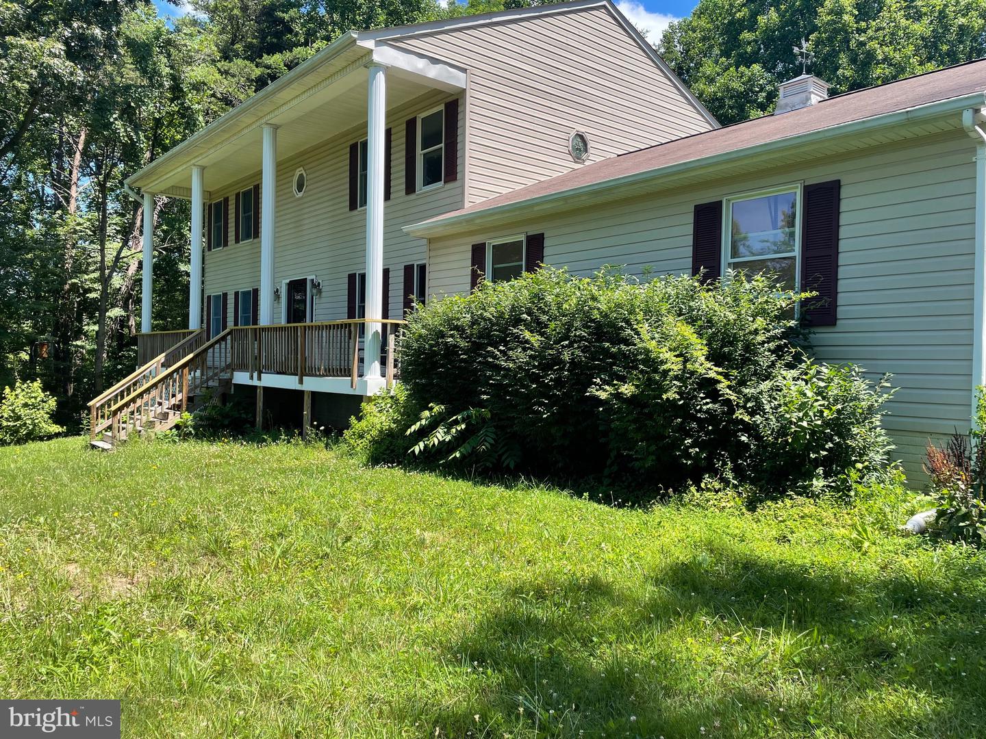 80 Chesterwood LANE