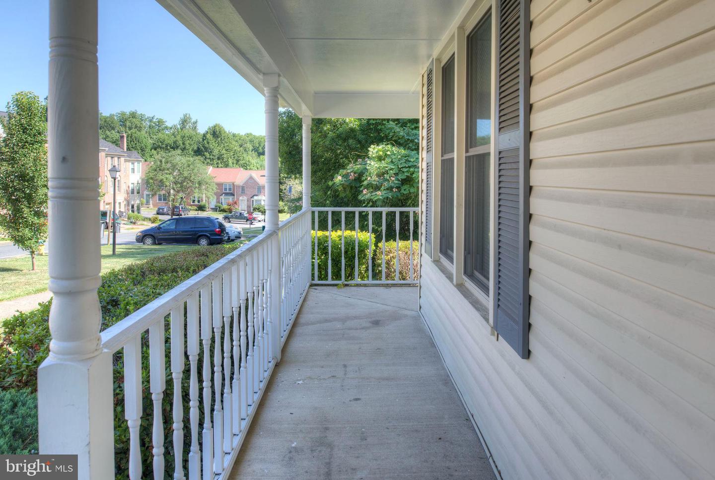 201 Rolling Hill COURT