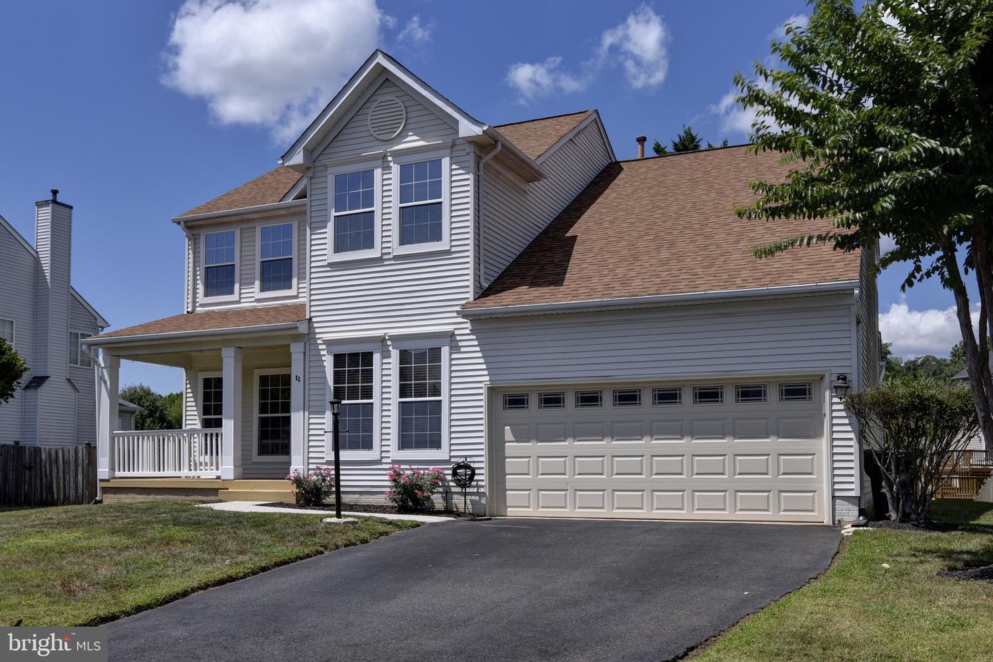 11 Warwick WAY