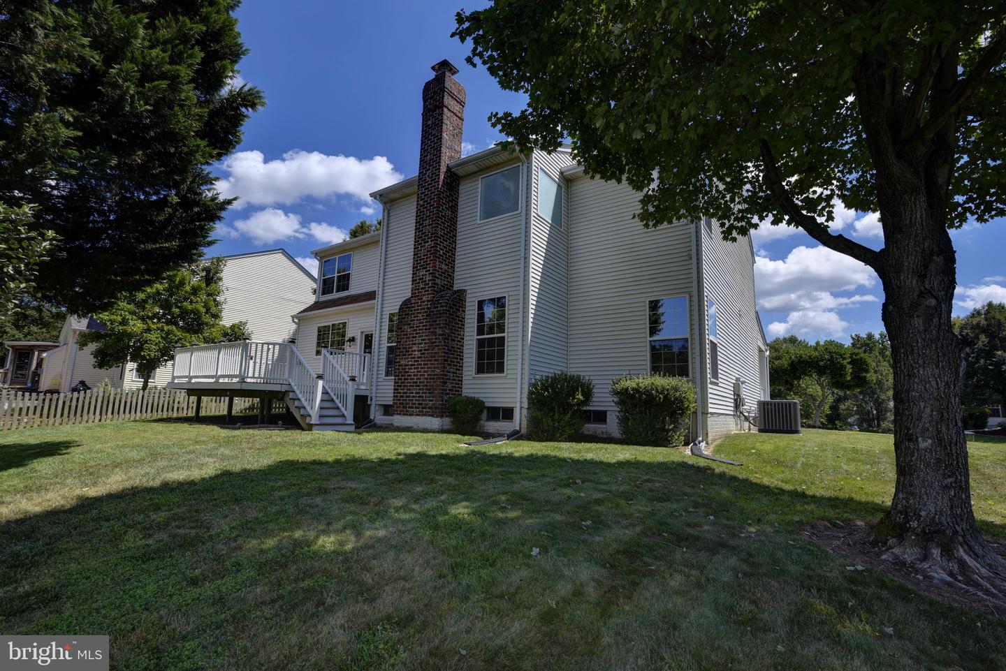 11 Warwick WAY