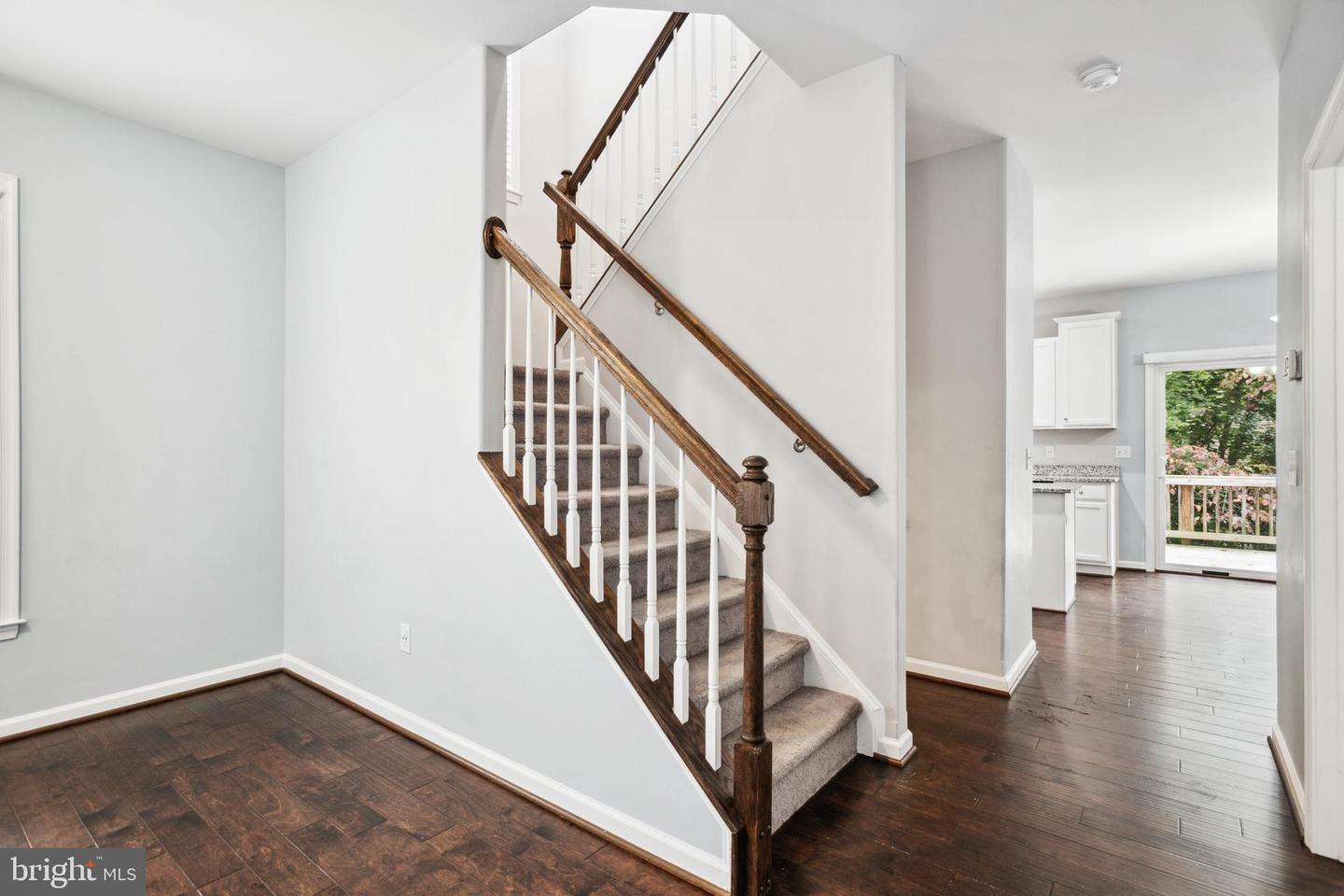 119 Longview DRIVE
