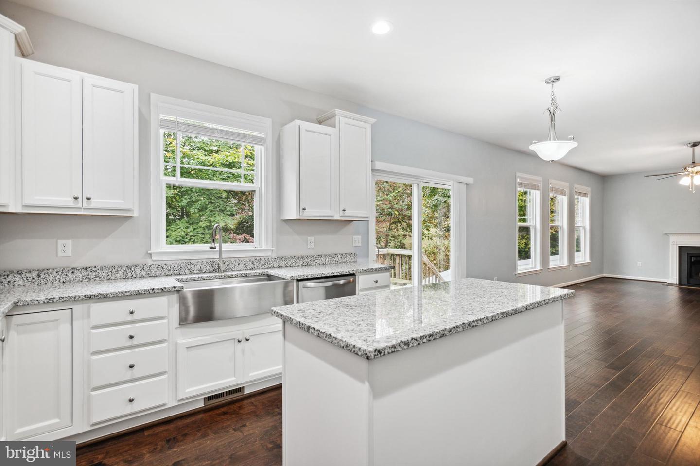 119 Longview DRIVE